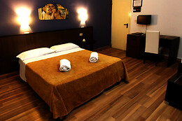Hotel Tonic***