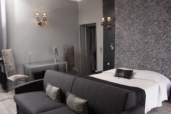 Hostellerie Le Castellas / Maison du Barry - photo 2