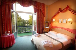 Martin's Manoir ***