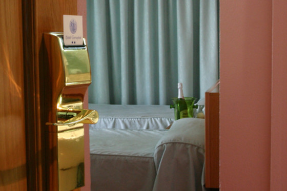 HOTEL CERVANTES - photo 2