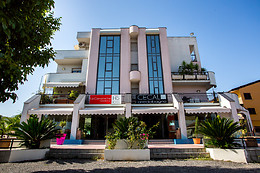 Hotel Le Ceramiche