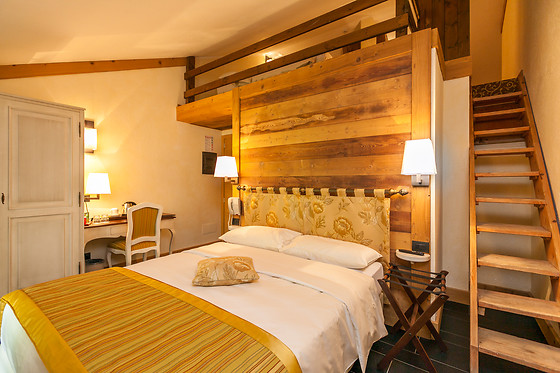 Hotel Lo Scoiattolo - photo 2