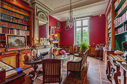 Chateau d'Estrac