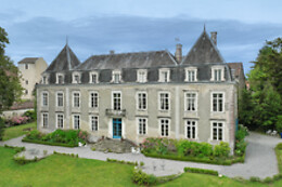 Chateau d'Estrac