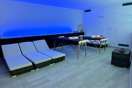 Artemide Suite