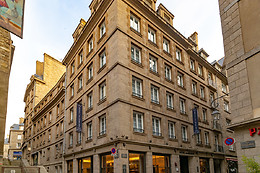 Hôtel des Marins***