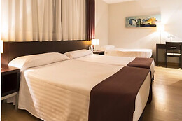 HOTEL PLAZAOLA