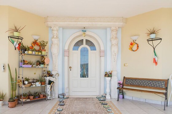 Alexander's Home - photo 4