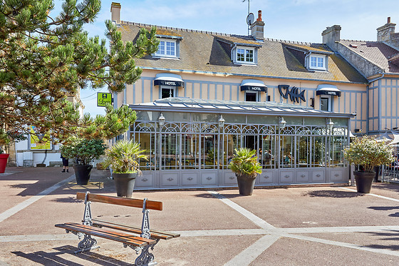 Le Manoir d'à Côté - photo 0