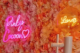 Pinky Cocoon Head Spa