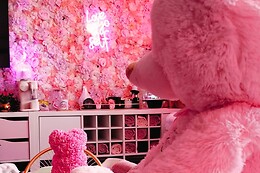 Pinky Cocoon Head Spa
