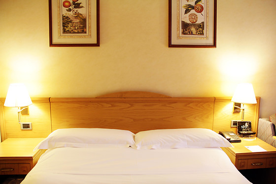 IH Hotels Milano Lorenteggio - photo 1