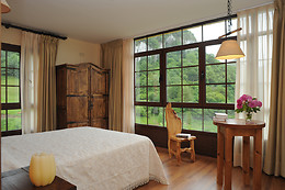 HOTEL EL QUESAR GAMONEO