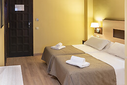 HOTEL PORT 1730