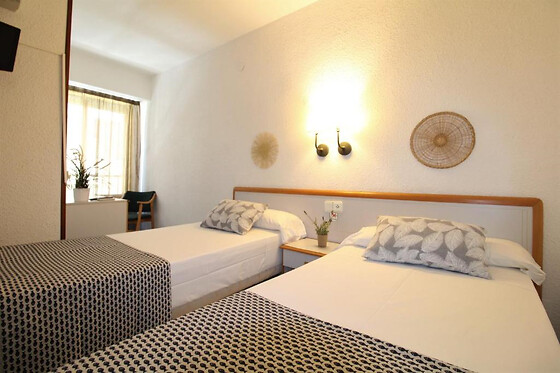 HOTEL CANADÁ - photo 0