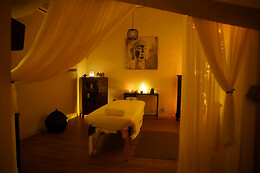 MAR MASSAGE