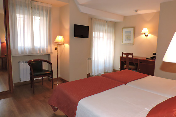 HOTEL EL NOGAL - photo 1