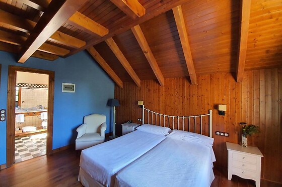 TIERRAS DE MOYA - photo 5