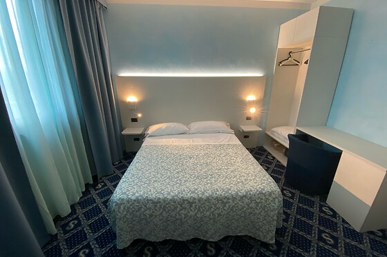 Hotel Savoy - photo 7