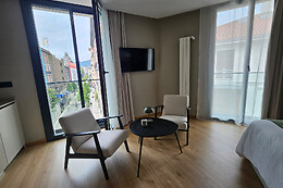 ZALLE OVIEDO SUITES