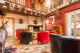 Castel Damandre