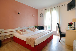 Hotel The Originals du Parc Avignon Est