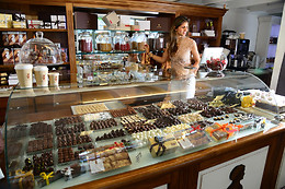 La Chocolatiere