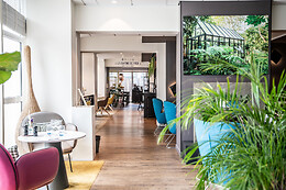 NOVOTEL EVRY COURCOURONNES