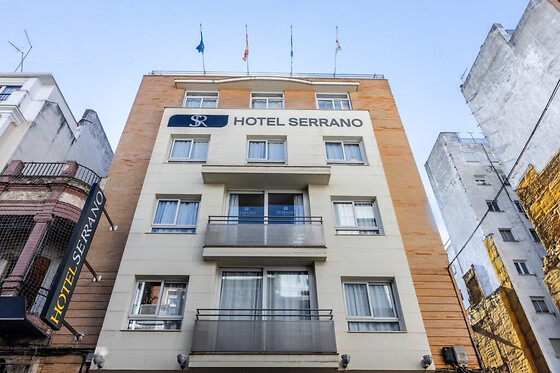 HOTEL SERRANO - photo 6
