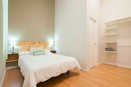 TRIANA 103 ROOMS & SUITES