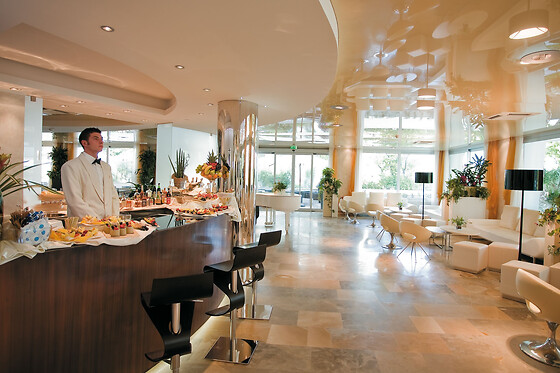 Hotel Premier & Suites - photo 4