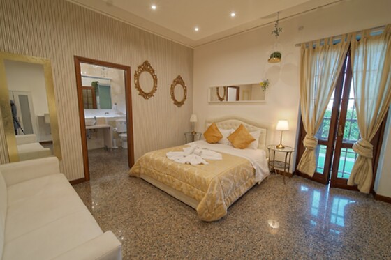 Vitti’s Home - photo 0