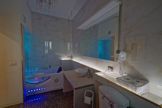 Vitti’s Home - photo 1