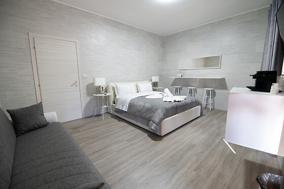Vitti’s Home - photo 2