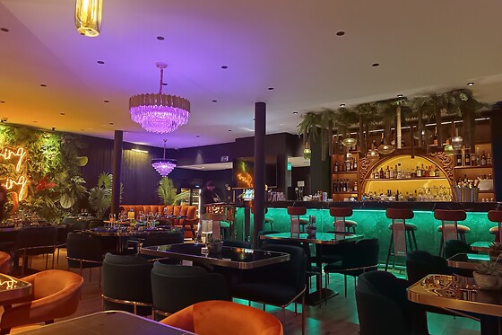 Yuki Lounge Bar & Restaurant - photo 1