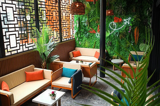 Yuki Lounge Bar & Restaurant - photo 6