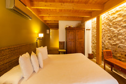 HOTEL BOUTIQUE NIU DE SOL