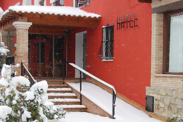 HOTEL LA RUEDA