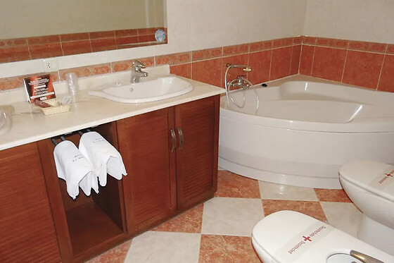 HOTEL LA RUEDA - photo 6