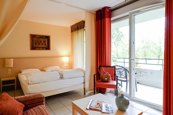 Adonis Divonne-les-bains - photo 1