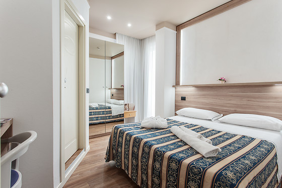 Hotel Estense - photo 10