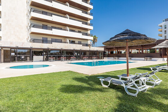 Interpass Vau Hotel - photo 1