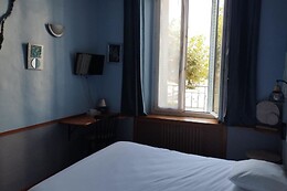 Adonis Hôtel de Provence