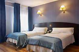 HOTEL 40 NUDOS