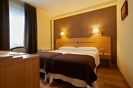 HOTEL 40 NUDOS