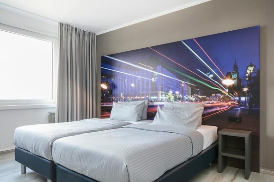 Hotel Berlin Lichtenberg - photo 5