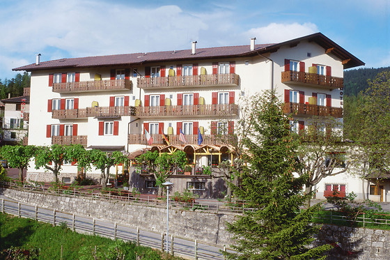 Hotel Panorama Wellness & Resort - photo 22