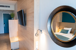 Hotel 46