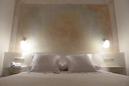 HOTEL CARMEN/ HOSTAL ROM