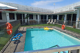 HOTEL RURAL IRINA